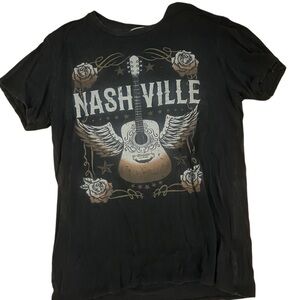 Altar’d State Graphic Nashville Guitar Short Sleeve Small